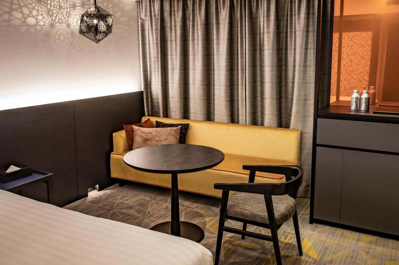 Superior Twin Room with Extra Bed - Non-Smoking,927203587:JPEG