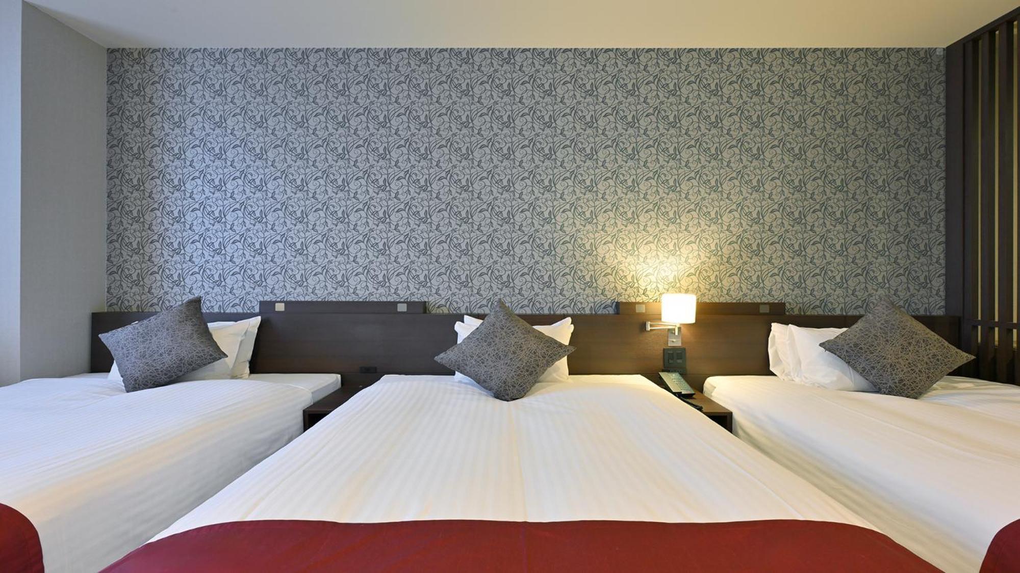 Deluxe Triple Room3 bed only